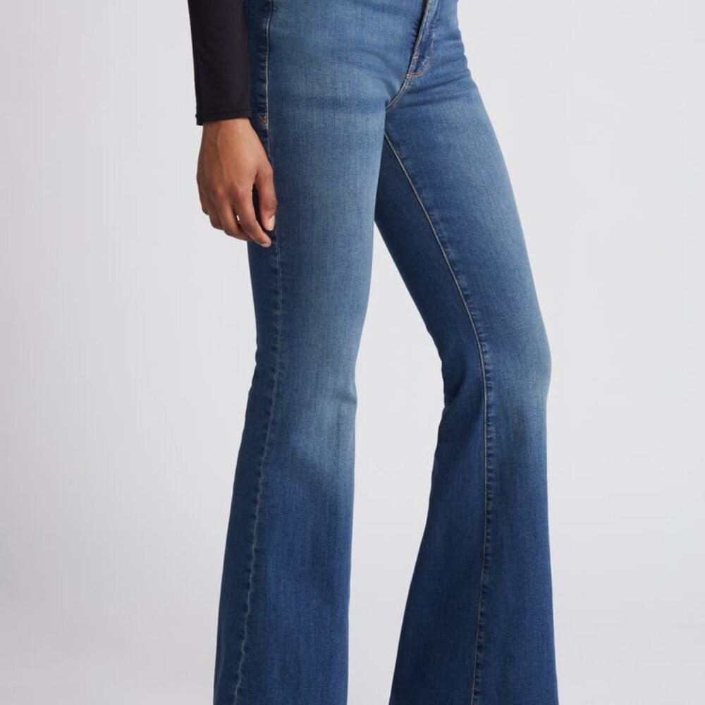 Good American Good Legs Flare Jeans Size 18 Blue004
